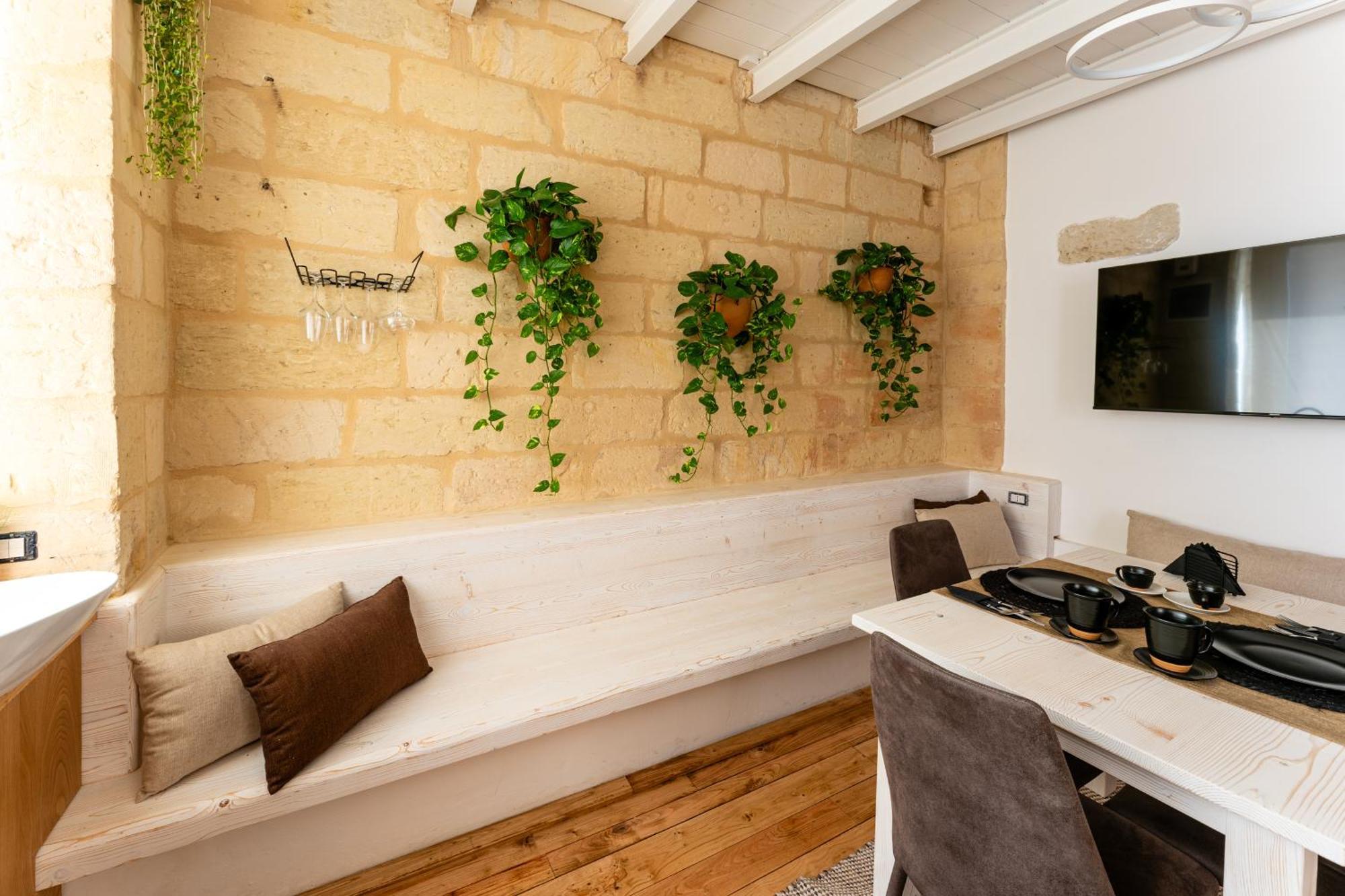 Suite Athena San Cesario di Lecce Exteriör bild